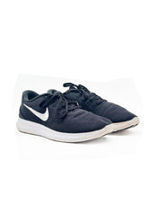 Nike Revolution 4 Low-Top