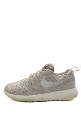 Nike Womens Roshe One Flyknit