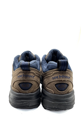 New Balance 620 Trainers