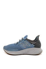 New Balance Roav V1