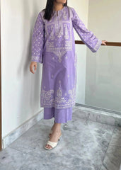 Bareeze on emb lawn with plain trouser
